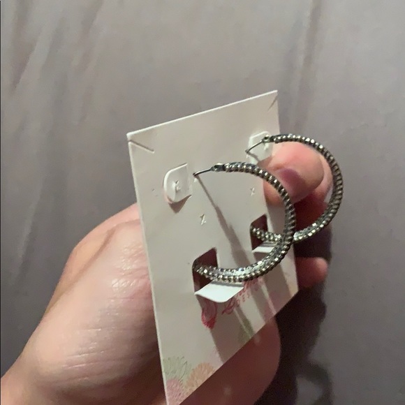 Earrings - Picture 3 of 3